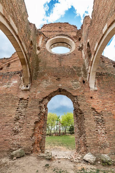 Novi Becej Serbia Mayo 2020 Araca Húngaro Aracs Una Iglesia —  Fotos de Stock