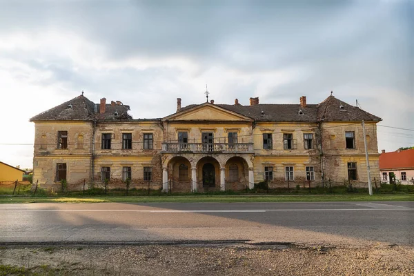 Vlajkovac Serbie Juin 2020 Château Bissingen Nipenburg Vlajkovac Serbie Été — Photo