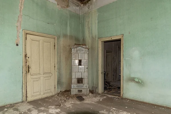 Interior Uma Mansão Abandonada Quarto Vazio Abandonado Abandonado Interior Castelo — Fotografia de Stock