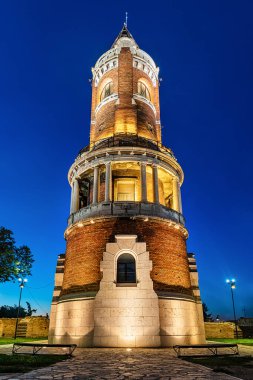 Gardos Kulesi ya da Kula Sibinjanin Janka, Sırbistan 'ın Zemun kentinde bulunan bir anıt kulesidir..