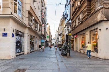 Belgrad, Sırbistan - 27 Ağustos 2020: ika Ljubina Caddesi Stari mezunu belediyesine aittir ve Belgrad 'ın tam merkezinde yer almaktadır. Belgrad 'da meşhur gezinti alanı