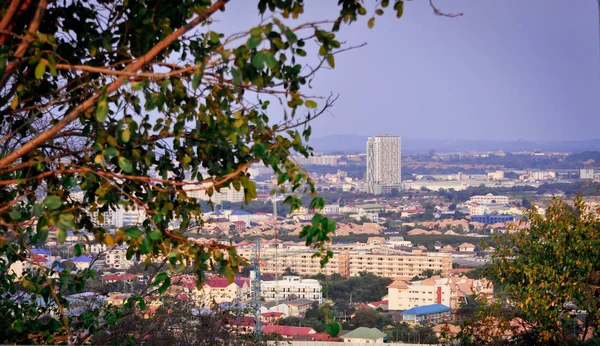 Belle vue sur les maisons de Pattaya en Thaïlande depuis les obs — Photo