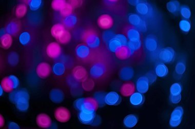 Mavi ve mor ve kırmızı ile güzel bulanık bokeh arka plan