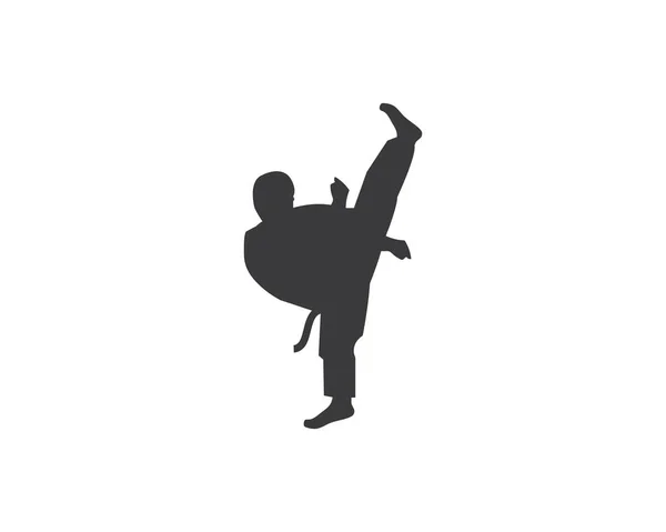 Karatê, taekwondo chute logo modelo de ilustração vetorial —  Vetores de Stock
