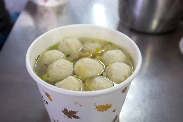 Taiwan's authentic snacks, winter fish ball soup, sailfish ball soup made of sailfish,