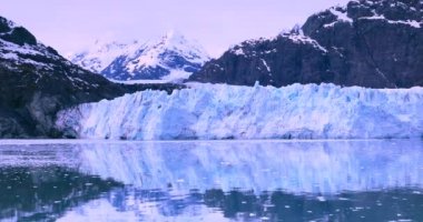 Glacier Bay Ulusal Parkı, Alaska, ABD, dünyanın doğal mirası, küresel ısınma, eriyen buzullar