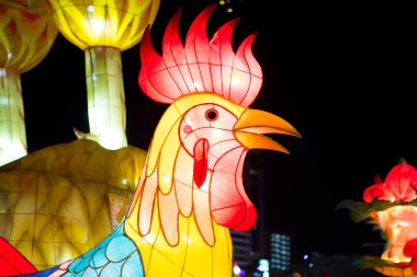 Çin geleneksel festivallerinde muhteşem ve renkli fener festivalleri düzenlenecek. 