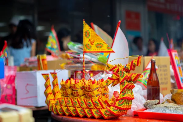 Chinese traditional religious practices, Zhongyuan Purdue, Chinese Ghost Festival, the sacrifice of ghosts and gods