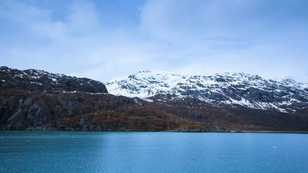 Alaska Daki Buzul Körfezi Ulusal Parkı Nda Seyir Gemisi — Stok fotoğraf