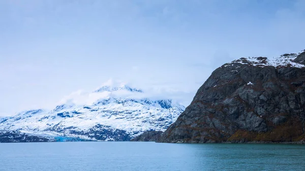 Kryssningsfartyg Seglar Glacier Bay National Park Alaska — Stockfoto