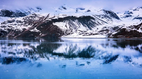 Cruiseschip Zeilen Glacier Bay National Park Alaska — Stockfoto