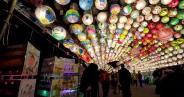 Taipei 'de 2023 02 01 Fener Festivali, Tayvan Çin geleneksel Fener Festivali, Tayvan Fener Festivali' nde renkli fenerler