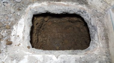 kat ev, harç beton iç delik kazmak