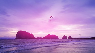 trang pak meng plajda adalar, dağlar, deniz, kum ve gökyüzü