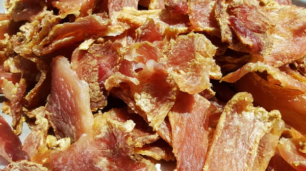 Nahaufnahme sonnengetrocknetes Schweinefleisch — Stockfoto