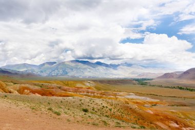 Altai Dağları 'nın manzaraları. Mars Vadisi. Sibirya Dağları