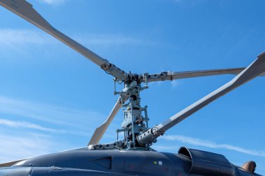 Parça vida helikopter motoru.