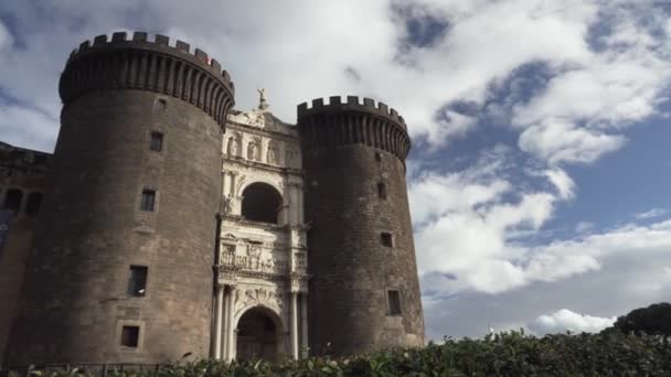 Neapel castel nuovo in italien — Stockvideo