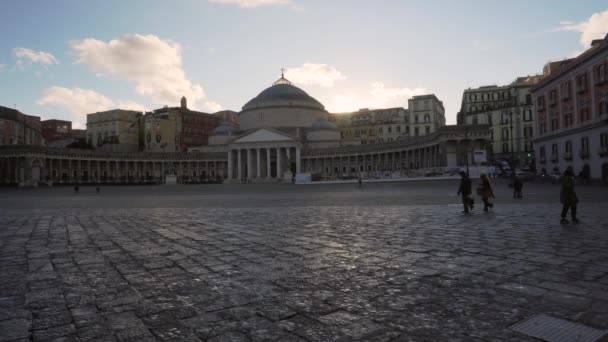 Basilica of San Francesco Di Paola on Piazza del Plebiscito — Stok video