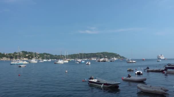 Boats and yachts in Villefranche-Sur-Mer — Stock Video