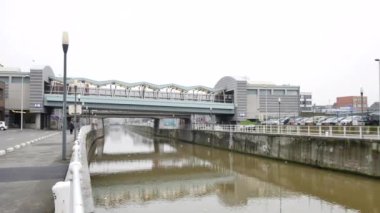 Brüksel'deki Delacroix metro istasyonunun açık hava manzarası - Pan