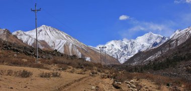 Popüler seyahat hedef ve bakış açısı Langtang Milli Parkı.
