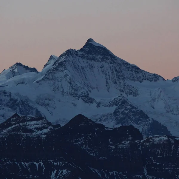Beroemde Berg Mount Jungfraujoch Gezien Vanaf Mount Brienzer Rothorn — Stockfoto
