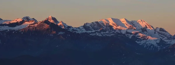 Salida Del Sol Oberland Bernés —  Fotos de Stock
