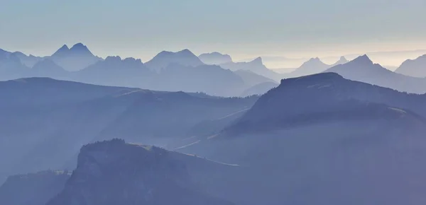 Pasma Górskie Oberlandzie Berneńskim Widok Mount Niesen Szwajcaria — Zdjęcie stockowe