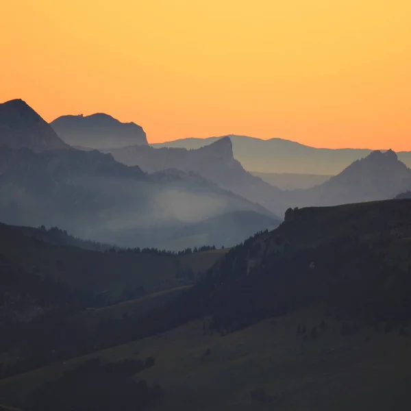 Pôr Sol Verão Bernese Oberland Vista Monte Niesen — Fotografia de Stock