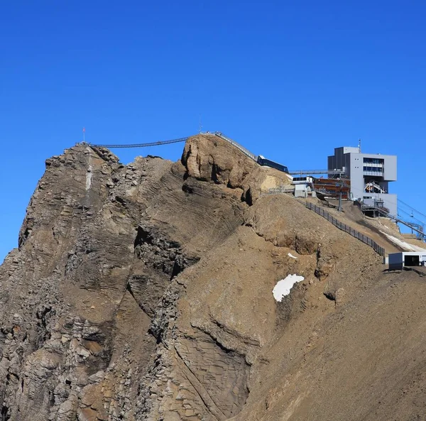 Pont Suspendu Reliant Deux Sommets Montagneux Glacier 3000 Suisse — Photo