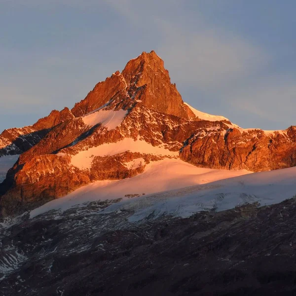 Zinalrothorn Wschód Ranek Scena Zermatt — Zdjęcie stockowe