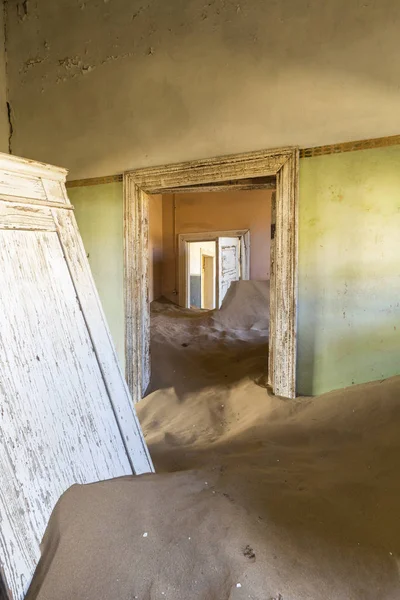 Zand Gevuld Spook Huis Kolmanskop Namibië — Stockfoto