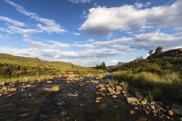 River Rocks Clouds Drakensberg South Africa — Stock Photo, Image