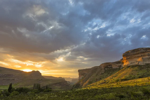 Solnedgång Vid Golden Gate Sydafrika — Stockfoto