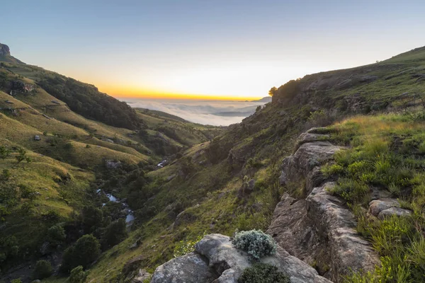 Green mountain valley — Stock Photo, Image