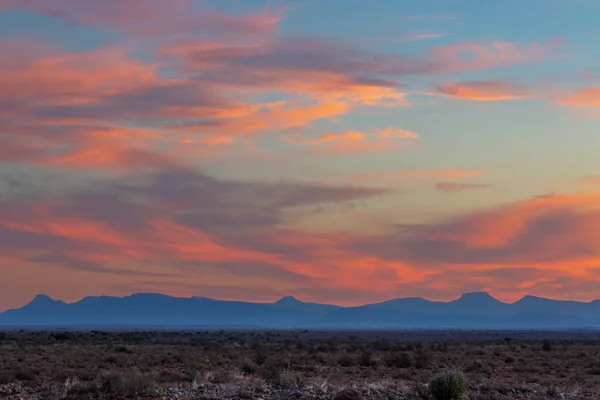 Laranja Rosa Nuvens Coloridas Após Pôr Sol Karoo — Fotografia de Stock