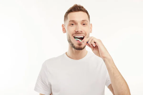 Persoonlijke hygiëne voorwerpen en voorbeelden van hun gebruik. — Stockfoto