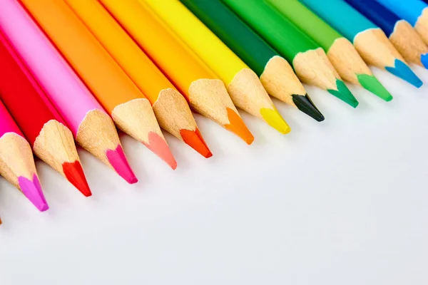 Un ensemble de crayons de couleur — Photo