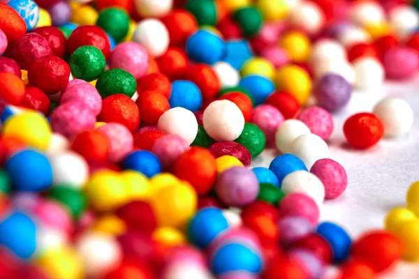 Fundo brilhante colorido, bolas multi-coloridas. Doce doce fundo agradável . — Fotografia de Stock