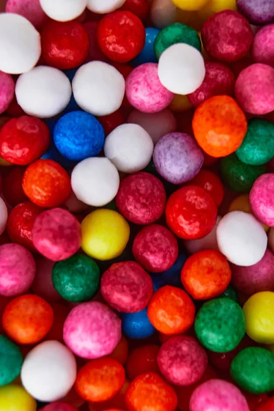 Sfondo luminoso colorato, palline multicolori. Dolce bella caramella sfondo . — Foto Stock