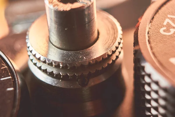 Eski fotoğraf makinesi parçası yakın çekim.