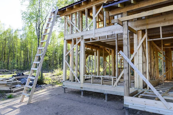 Bouw Reparatie Van Een Land Prive Frame Huis Natuur Harmonie — Stockfoto