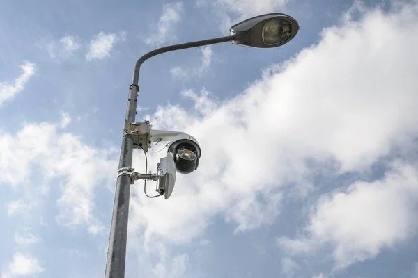 Monitoramento Câmeras Vigilância Cidade Para Pessoas — Fotografia de Stock