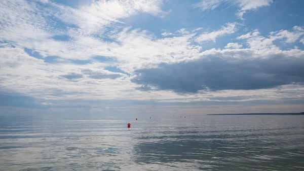 Paysage Marin Boules Rouges Restrictives Bouées Qui Limitent Mouvement Des — Photo