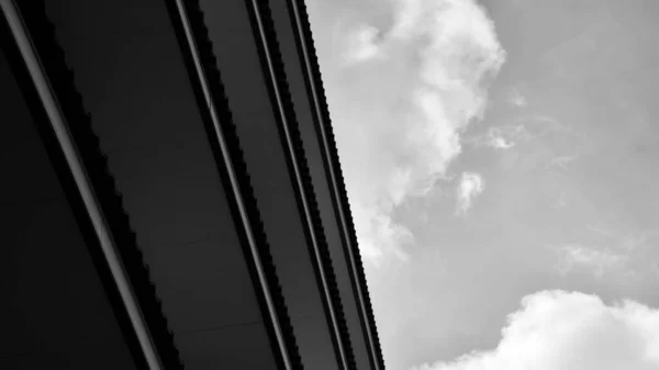 Underside Angle View Modern Building Skyscrapers Roof Monochrome — Stock Photo, Image