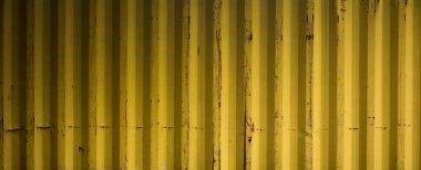 Eski sarı kıvrımlı metal zemin ve doku yüzeyi 