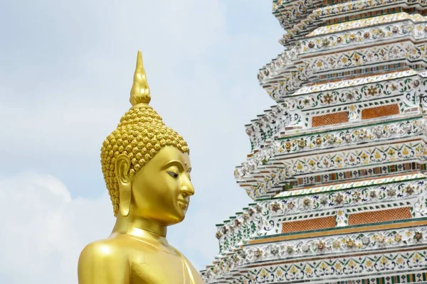 Statue Bouddha Doré Asie — Photo