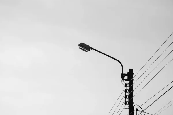 Moderne Straatlamp Monochroom — Stockfoto