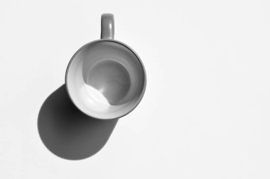 seramik fincan gölgeli kahve - monokrom